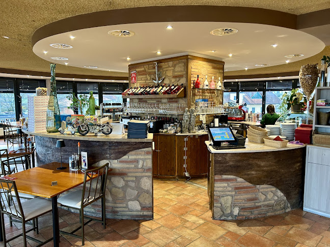 LOMBARDO | Pizza Per Tutti - Ristorante - Gastronomie und Hotellerie