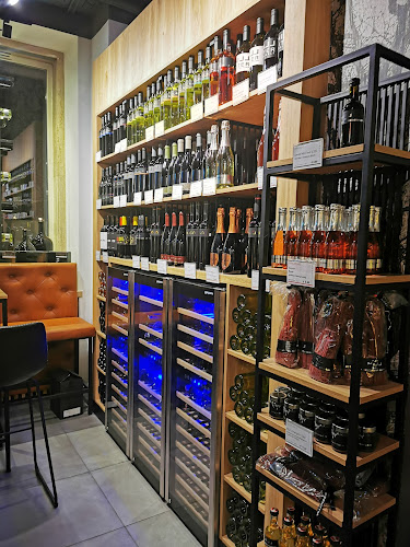 Leo HILLINGER Wineshop & Bar Salzburg