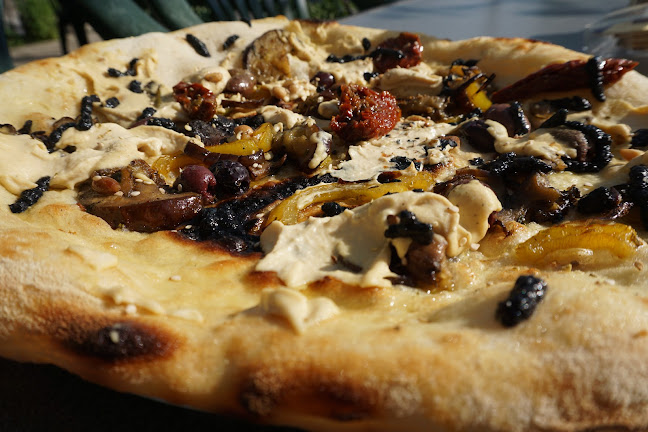 Opinii despre Pizzamanufaktur 16 în Steinakirchen am Forst - Gastronomie und Hotellerie