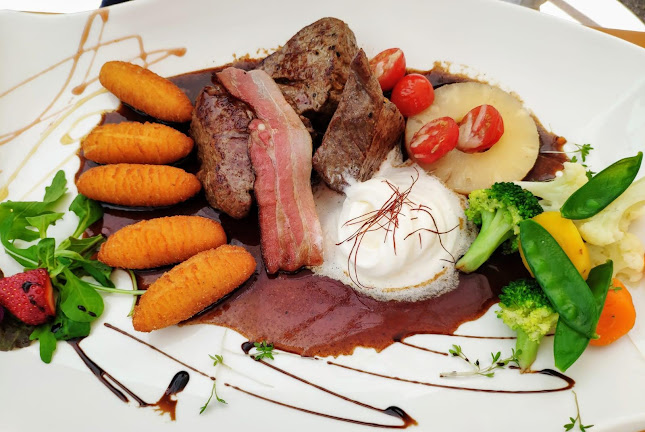 Opinii despre BALLAZZO în St. Johann im Pongau - Gastronomie und Hotellerie