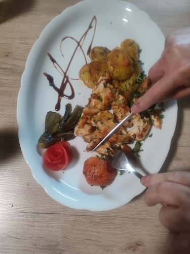 Opinii despre Ariana în Wien - Gastronomie und Hotellerie