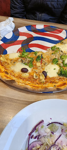 Pizzeria Arena - Gastronomie und Hotellerie