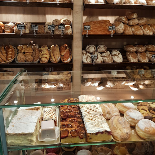 Comentarii opinii despre Mein Gebäck Leyla Yilmaz - Burgenlandstraße