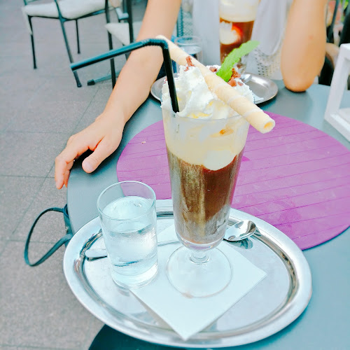 Cafe am Kai - Daniela's LEIZ GmbH