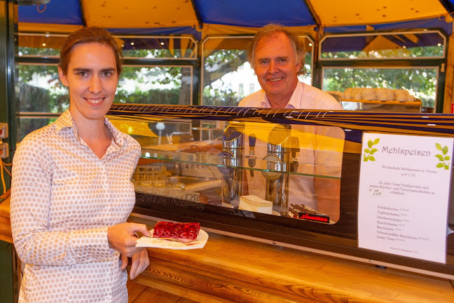 Schirmbar zum Storchennest - Bad Erlach