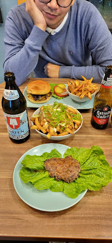 Ecklokal, Pramergasse 21/4, 1090 Wien