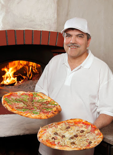 Opinii despre Pizzeria Naschi în Rohrbach - Gastronomie und Hotellerie