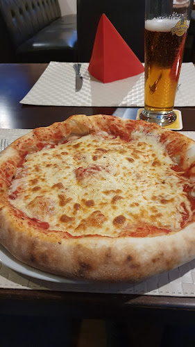 Pizzeria Scarabeo - Gastronomie und Hotellerie