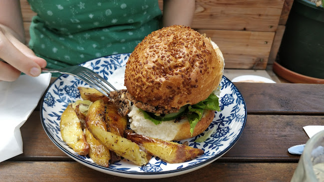 Opinii despre Café KORK în Graz - Gastronomie und Hotellerie