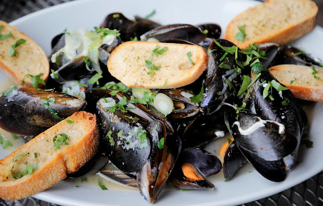 Opinii despre La Piazzetta în Niederndorf - Gastronomie und Hotellerie