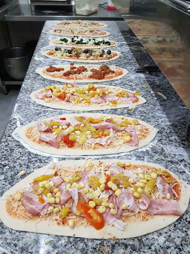 Longhorn Restaurant Pizzeria Wegscheider - Gastronomie und Hotellerie