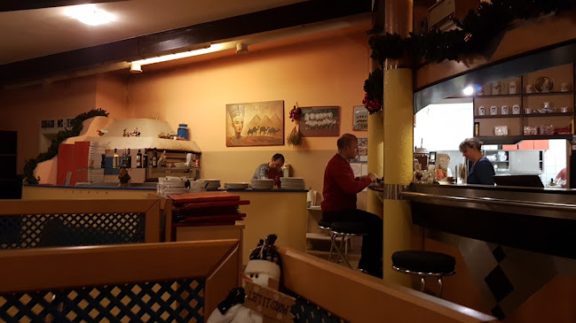 Pizzeria La Storia - Gastronomie und Hotellerie