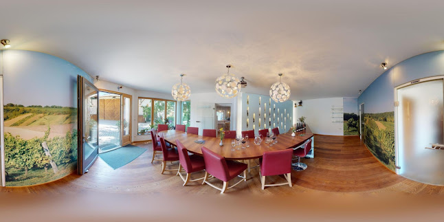 Opinii despre Weingut Genießerzimmer Bohrn în Herrnbaumgarten - Gastronomie und Hotellerie