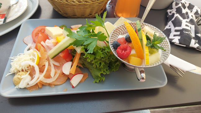 Comentarii opinii despre Grandma's Hipster Kiosk 99