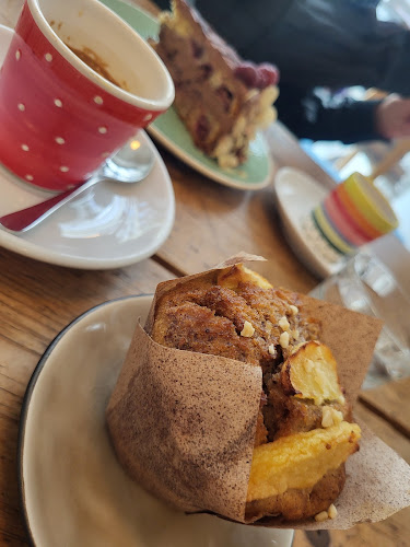ausnahmsweise - Café für vegane, glutenfreie Kuchen - Wien