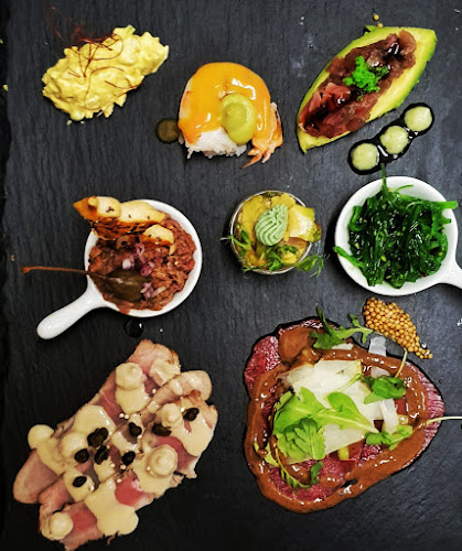 Asado's Steakhouse, Bar & Lounge - Gastronomie und Hotellerie