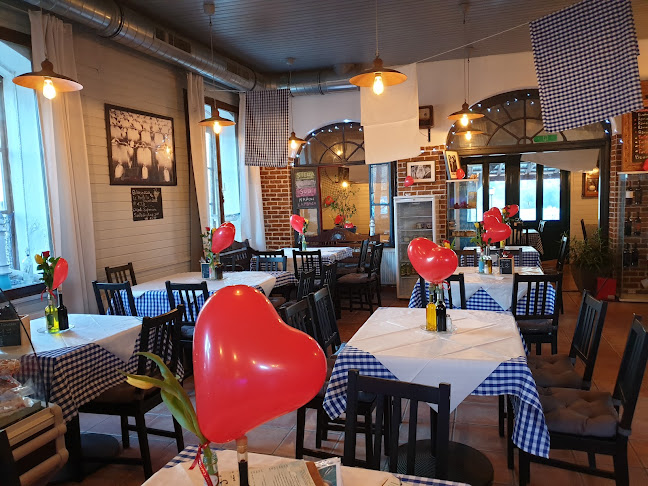 Opinii despre La Stella del sud Ristorazione E Trattoria Napoletana/Siciliana în Wels - Gastronomie und Hotellerie