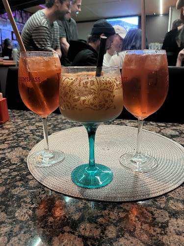 Opinii despre Harry Bär în Salzburg - Gastronomie und Hotellerie