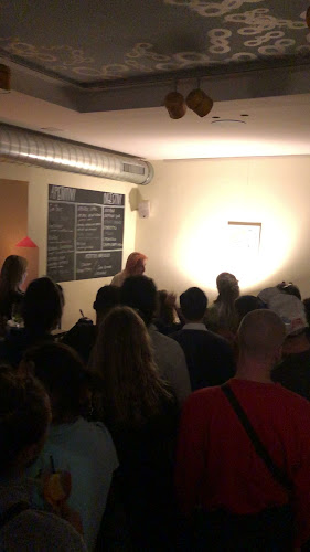 Tredici E Mezzo - Gastronomie und Hotellerie