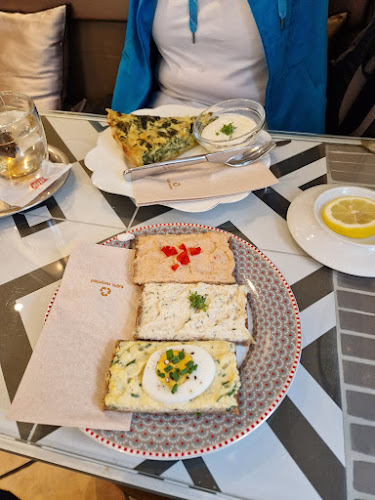 Comentarii opinii despre Das Friedrich