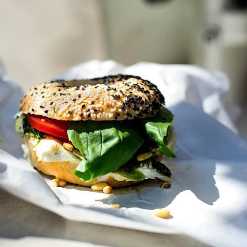 Opinii despre Budapest Bagel Vienna în Wien - Gastronomie und Hotellerie