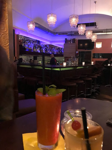 Heartbeat Cocktail Bar - Gastronomie und Hotellerie