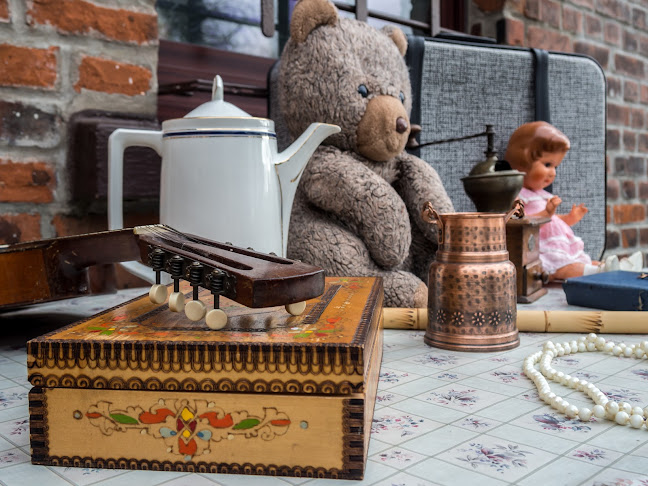 Flohmarkt, Übersiedelung, Verkauf und Autoinnenreinigung Leibnitz - Wagna