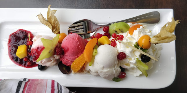 Opinii despre Delikaterie Bad Gleichenberg în Bad Gleichenberg - Gastronomie und Hotellerie