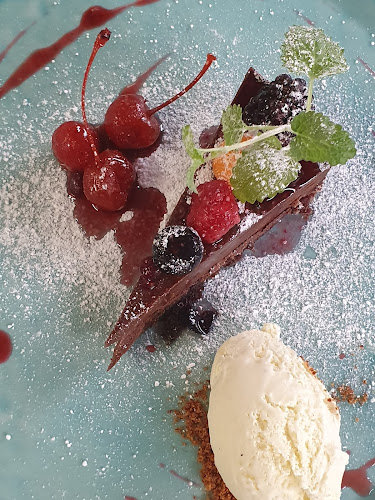 Fischrestaurant Luka's & Co - Gastronomie und Hotellerie