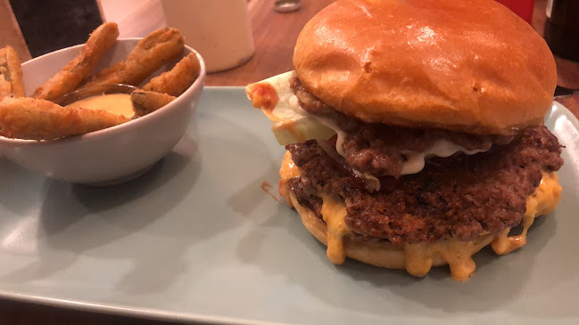 Comentarii opinii despre Dazwischen