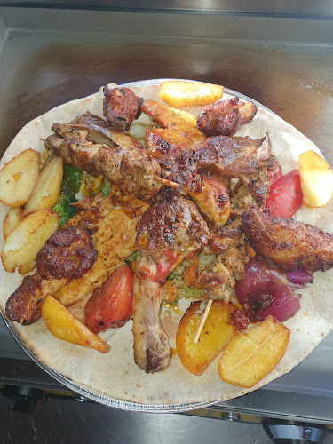 Opinii despre La palu Restaurant bar lounge în Wallern an der Trattnach - Gastronomie und Hotellerie