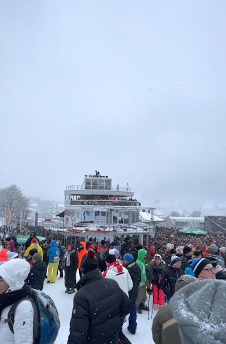 Opinii despre Zielhaus Red Bull Kitzbühel în Kitzbühel - Gastronomie und Hotellerie