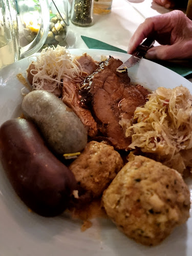 Opinii despre Egons Buschenschank în Hohenweiler - Gastronomie und Hotellerie