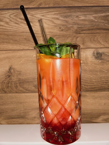 Comentarii opinii despre Plaza Café & Bar