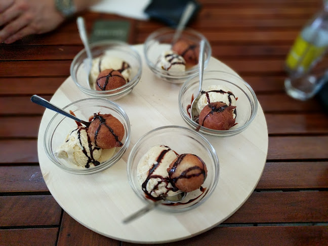 Opinii despre tamu sana în Linz - Gastronomie und Hotellerie