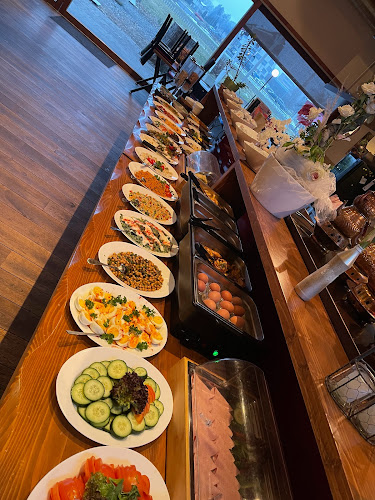 Opinii despre Royal Restaurant Dornbirn Schwefel în Dornbirn - Gastronomie und Hotellerie