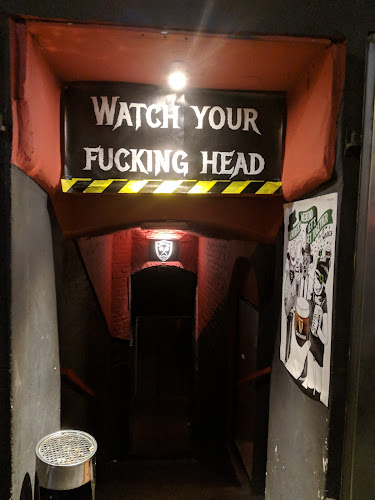 Battle Axe Rock & Metal Pub - Gastronomie und Hotellerie