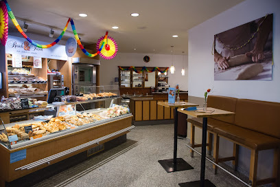 Bäckerei-Café Resch&Frisch Bahnhof Bad Ischl