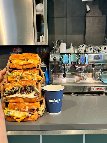 Little Korae - Gastronomie und Hotellerie