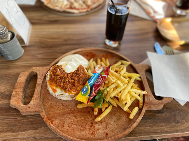 Opinii despre Royal Restaurant Dornbirn Schwefel în Dornbirn - Gastronomie und Hotellerie