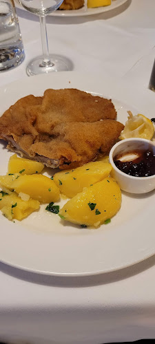 Opinii despre Burgrestaurant Gebhardsberg în Bregenz - Gastronomie und Hotellerie