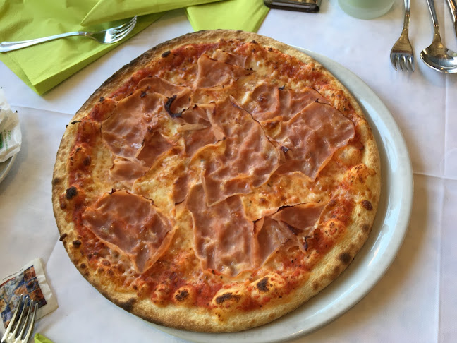 Opinii despre Restaurant Gennaro în St. Johann im Pongau - Gastronomie und Hotellerie