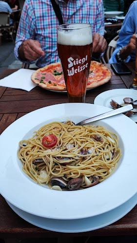 Pizzeria Trattoria Salieri - Gastronomie und Hotellerie