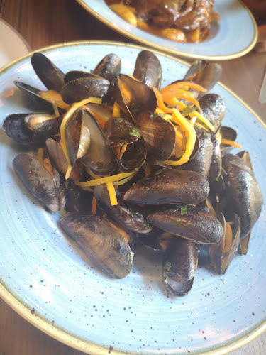 Ma Belle Bistro & Bar - Gastronomie und Hotellerie