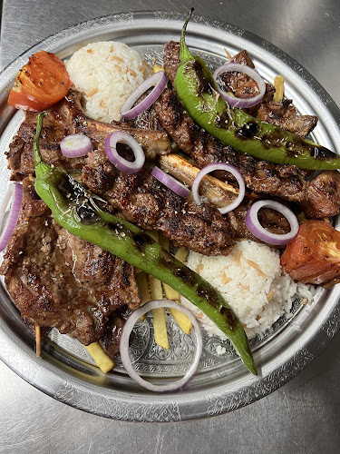 Flamingo Marina Kuchelau - Gastronomie und Hotellerie