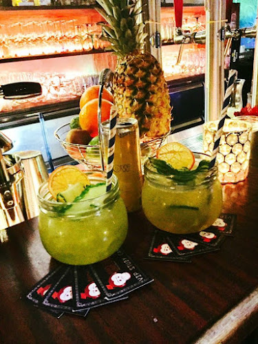 Opinii despre Monkeys University în Klagenfurt am Wörthersee - Gastronomie und Hotellerie