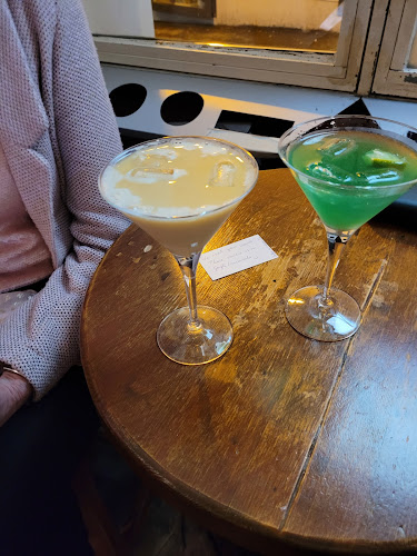 Ron Con Soda - Bar Cubano - Gastronomie und Hotellerie