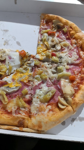 Comentarii opinii despre VALENTINUS PIZZA KEBAP HAUS