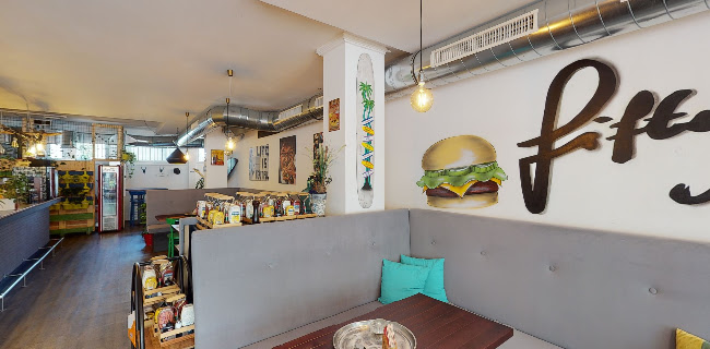 Opinii despre Fifty Fifty Burger Bar în Villach - Gastronomie und Hotellerie