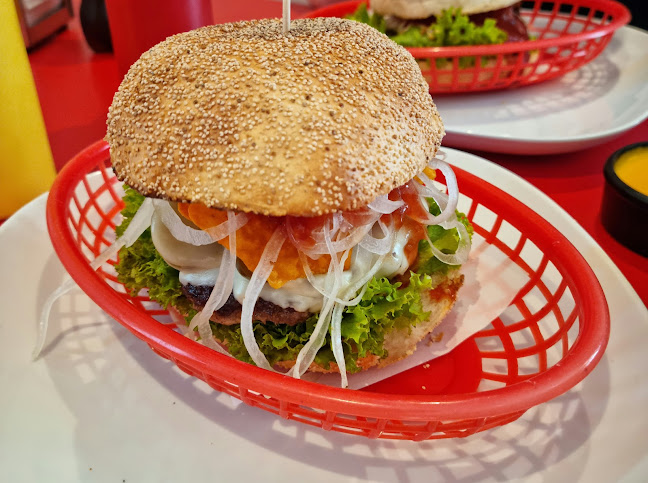 Bahnhofstraße 15, 6380 St. Johann in Tirol